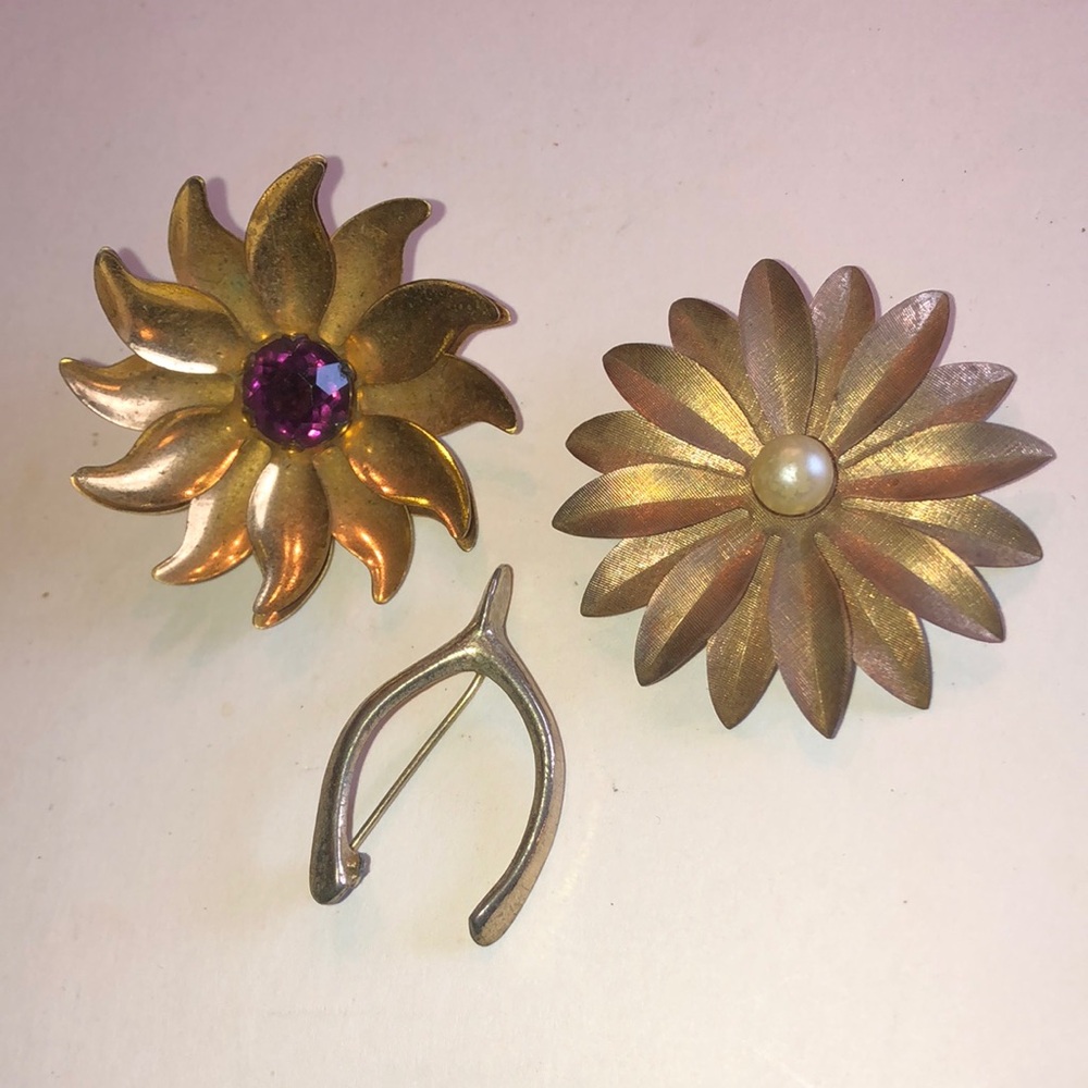 Vintage Gold Tone Flower Brooches with Purple Gem and Faux Pearl Wishbone